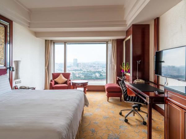 Shangri-La Guangzhou-3 minutes by walking to Canton Fair Complex : photo 1 de la chambre chambre lit king-size deluxe horizon - vue sur rivière
