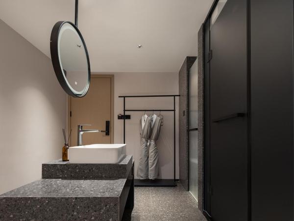 Guanran Hotel - Yongningmen Subway Station : photo 3 de la chambre chambre supérieure lit queen-size