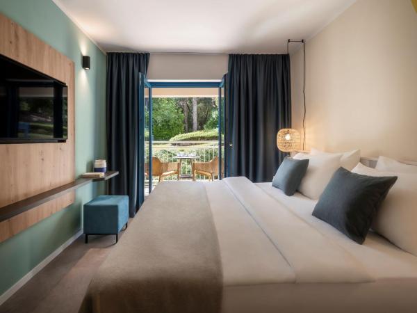 Sunny Krk by Valamar : photo 1 de la chambre chambre supérieure pour 2 personnes