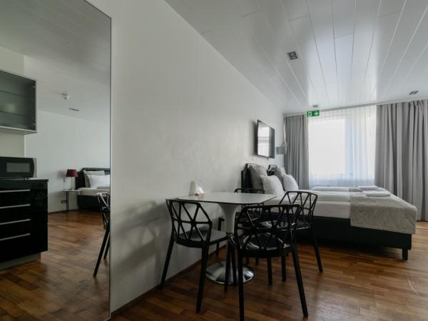 Midtown Hotel : photo 9 de la chambre chambre quadruple