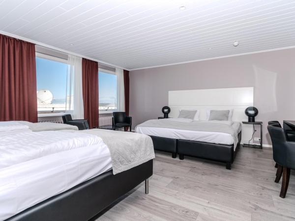 Midtown Hotel : photo 8 de la chambre chambre quadruple