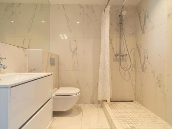 Midtown Hotel : photo 9 de la chambre chambre triple standard