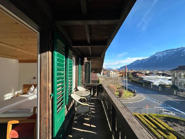 Hotel Chalet Swiss : photo 1 de la chambre chambre double - vue sur montagne