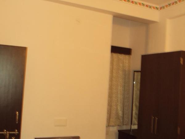 Mewar Avenue Guest House : photo 2 de la chambre chambre double deluxe