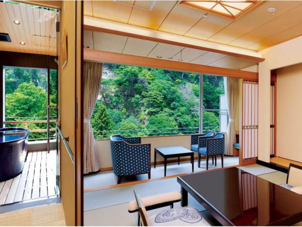 Arima Onsen Gekkoen Korokan : photo 1 de la chambre superior japanese style room with private bathroom - meals service in room