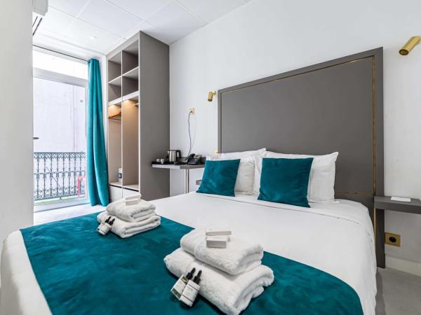 Hotel Avaton - 1 min du Palais - Cannes Centre : photo 9 de la chambre studio - vue sur mer