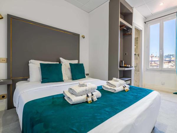Hotel Avaton - 1 min du Palais - Cannes Centre : photo 3 de la chambre studio - vue sur mer