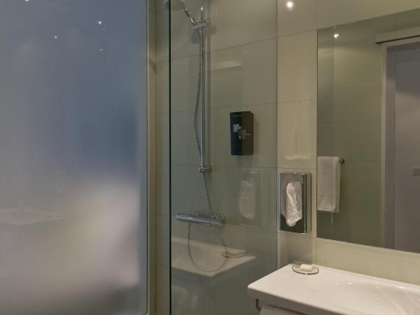 Super 8 by Wyndham Munich City North : photo 2 de la chambre chambre double standard