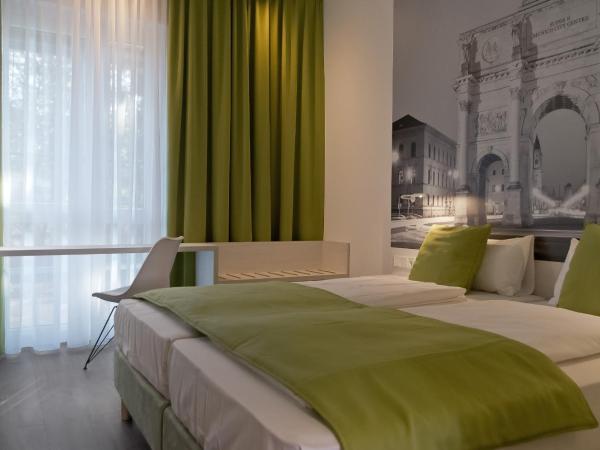 Super 8 by Wyndham Munich City North : photo 5 de la chambre chambre double standard