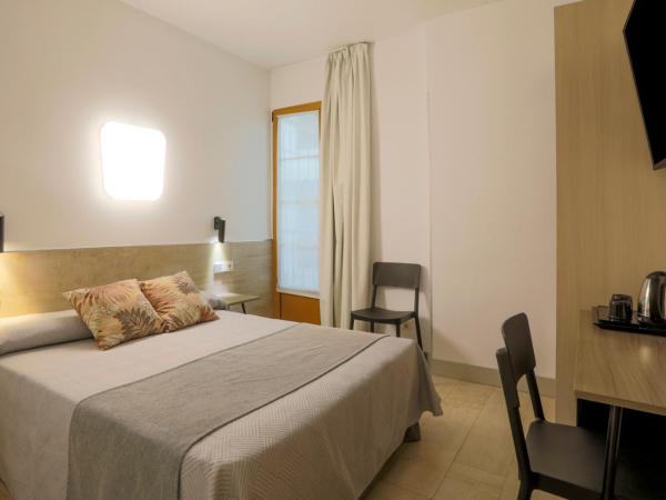 Hostal Castilla II Puerta del Sol : photo 2 de la chambre chambre double