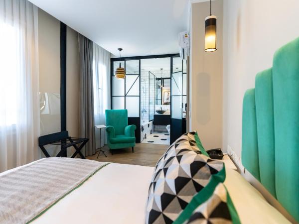 Rendez Vous Hotel Buenos Aires : photo 3 de la chambre chambre double avec baignoire spa