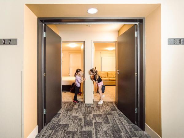 The Old Woolstore Apartment Hotel : photo 1 de la chambre three-bedroom connected apartment