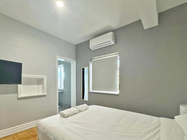 K2 Brisbane : photo 3 de la chambre chambre double avec salle de bains privative