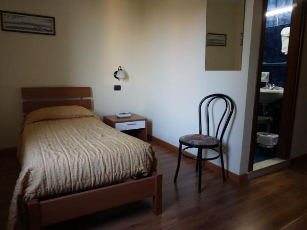 Hotel Siros : photo 8 de la chambre chambre simple