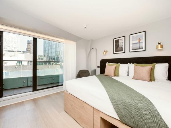 Wilde Aparthotels London Liverpool Street : photo 6 de la chambre studio avec balcon