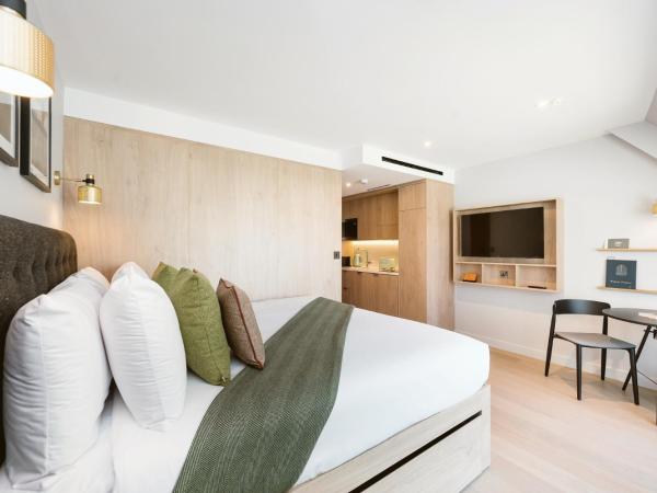 Wilde Aparthotels London Liverpool Street : photo 1 de la chambre studio avec balcon