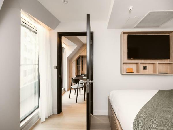 Wilde Aparthotels London Liverpool Street : photo 4 de la chambre appartement 1 chambre avec balcon