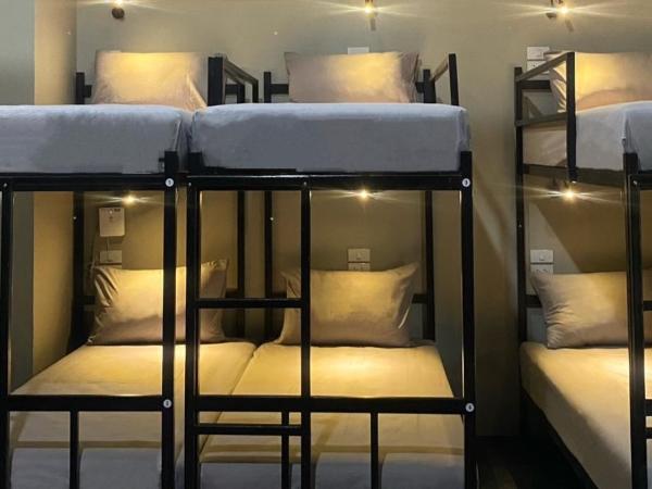 Hide Hostel : photo 1 de la chambre lit dans un dortoir mixte de 20 lits