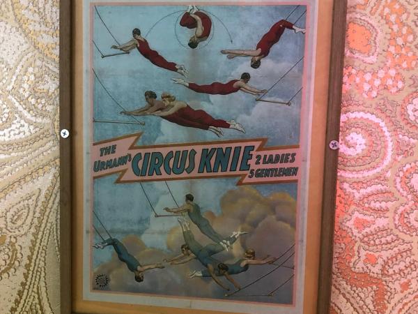 Grand Circus Hotel : photo 7 de la chambre the acrobat's wagon