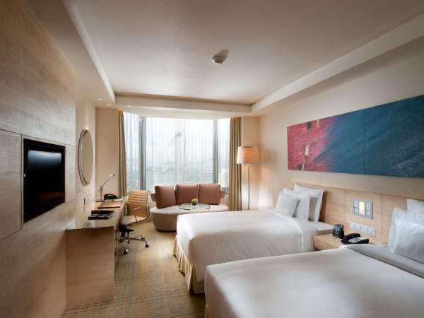 DoubleTree By Hilton Kuala Lumpur : photo 3 de la chambre chambre lits jumeaux exécutive - vue sur montagne