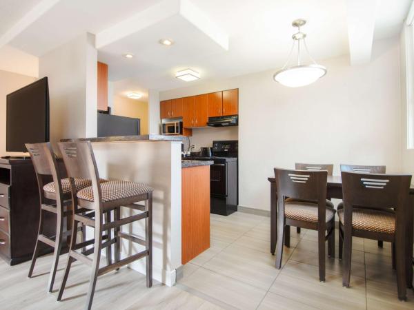 Coast Calgary Downtown Hotel & Suites by APA : photo 2 de la chambre suite 2 chambres - côte