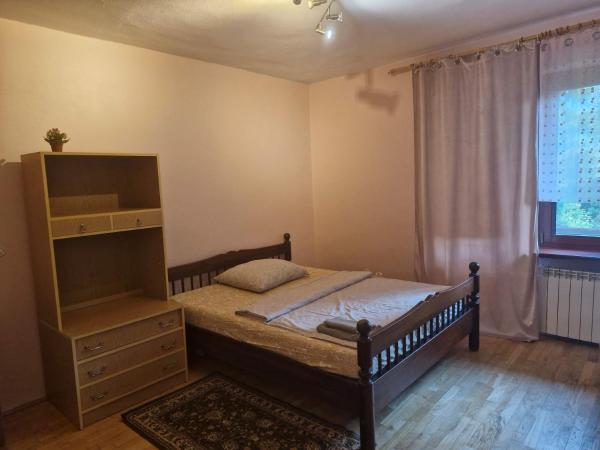 Meier House Wawer : photo 3 de la chambre chambre triple basique