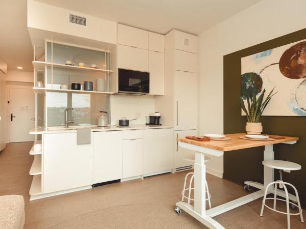 Scout Living, powered by Placemakr - Ponce City Market : photo 7 de la chambre appartement 1 chambre - vue sur ville