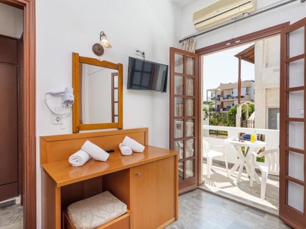 Galini Apartments : photo 3 de la chambre appartement 1 chambre (4 adultes)