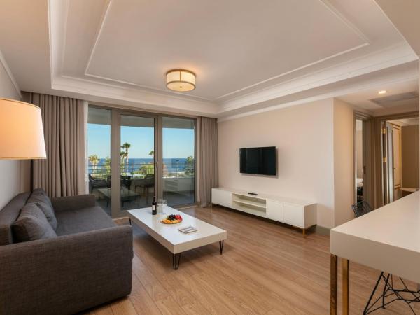 Pacco Hotel & SPA : photo 1 de la chambre suite - vue sur mer