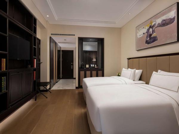 Doubletree By Hilton Shanghai Hongqiao : photo 2 de la chambre chambre lits jumeaux deluxe avec vue sur le jardin