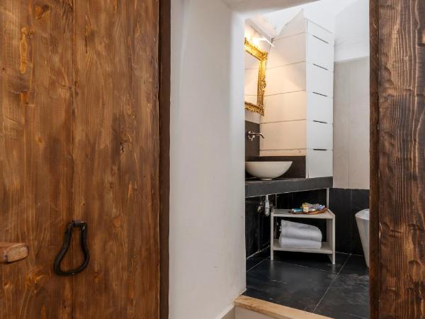 Locanda Di San Martino Hotel & Thermae Romanae : photo 4 de la chambre appartement 1 chambre - bâtiment séparé