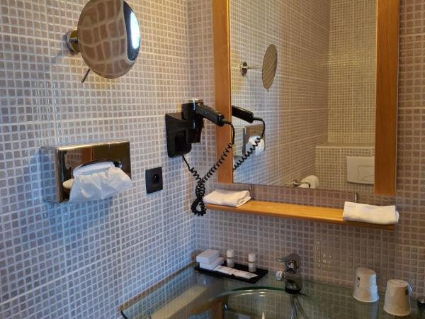 Hôtel Tour Maje : photo 5 de la chambre chambre double confort