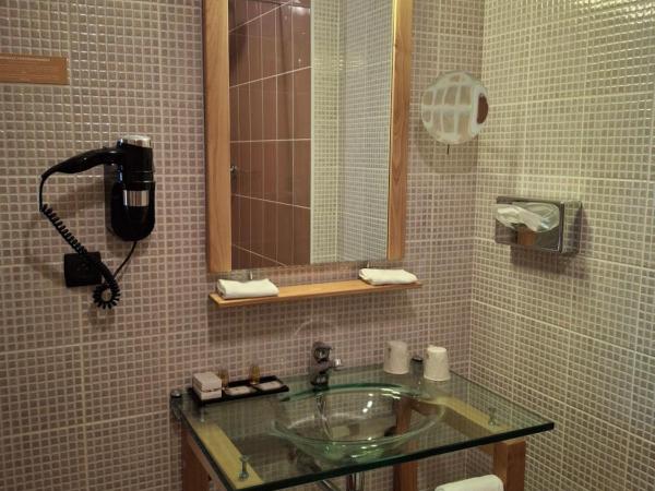 Hôtel Tour Maje : photo 2 de la chambre chambre lits jumeaux