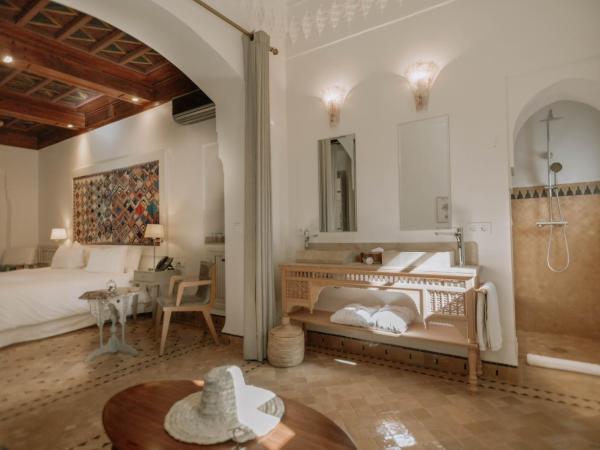 Les Deux Tours : photo 8 de la chambre suite junior