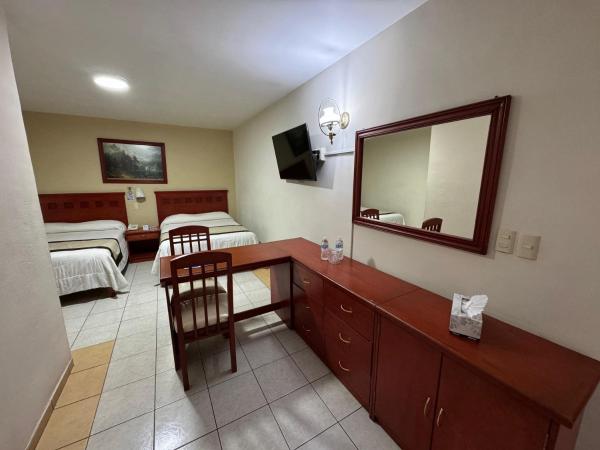 Hotel NV : photo 1 de la chambre chambre double standard avec 2 lits doubles