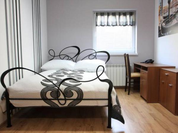 Leo Hostel : photo 3 de la chambre chambre double