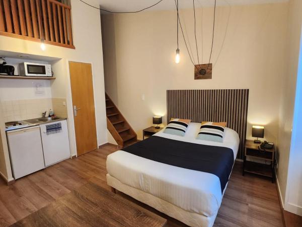 Hôtel Le Valois, Cognac Centre : photo 8 de la chambre studio avec mezzanine