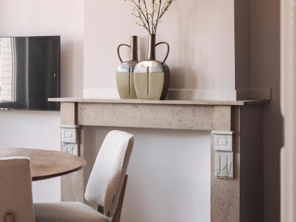 Zurenborg Suites : photo 7 de la chambre chambre double deluxe avec balcon