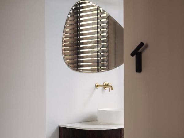 Zurenborg Suites : photo 9 de la chambre chambre double deluxe avec balcon