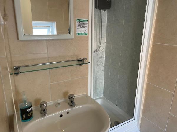 The Shepperton : photo 4 de la chambre chambre familiale (2 adultes + 1 enfant)