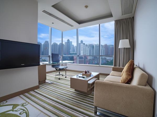 Holiday Inn Tianjin Riverside, an IHG Hotel : photo 2 de la chambre suite junior lit king-size