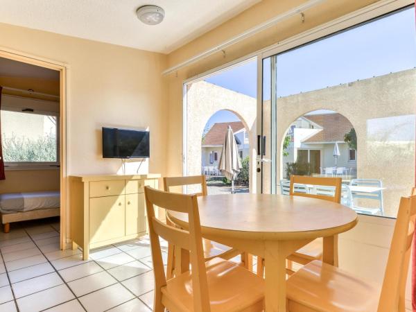 Belambra Clubs Résidence Gruissan - Les Ayguades : photo 1 de la chambre bungalow 2 chambres