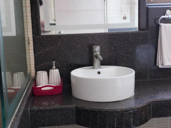 Enkay Suites : photo 4 de la chambre chambre deluxe