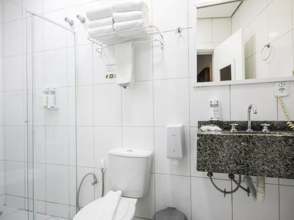 Hotel Itamarati Centro-República : photo 8 de la chambre chambre familiale