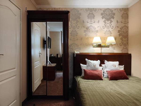 Grand Premium Booking Hotel : photo 2 de la chambre chambre double Économique