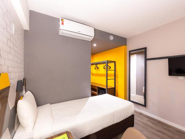 B&B HOTEL Rio de Janeiro Norte : photo 3 de la chambre chambre lits jumeaux