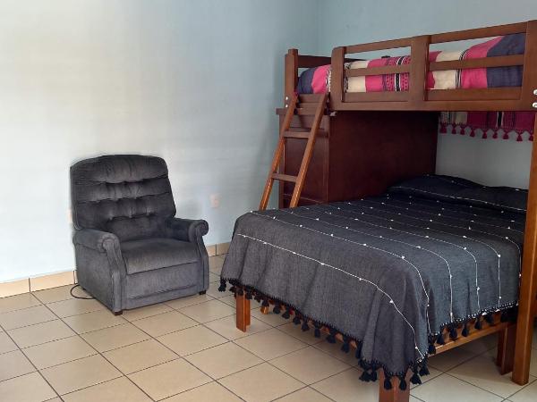 Casa LEONOR : photo 1 de la chambre chambre triple confort