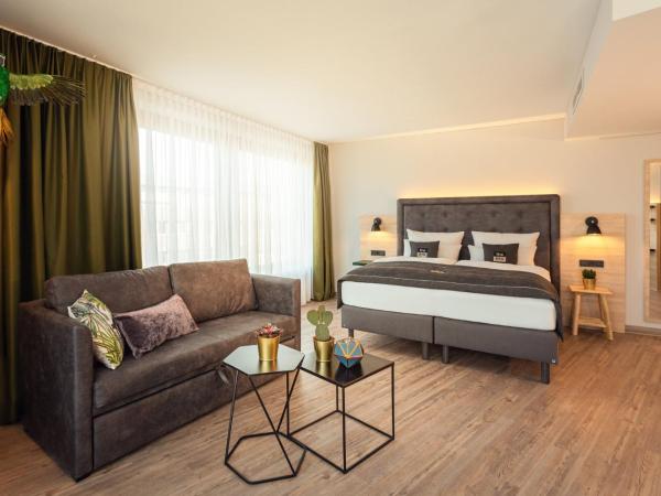 Holiday Inn - the niu, Crusoe Bremen Airport, an IHG Hotel : photo 1 de la chambre chambre lit queen-size standard - accessible aux personnes à mobilité réduite