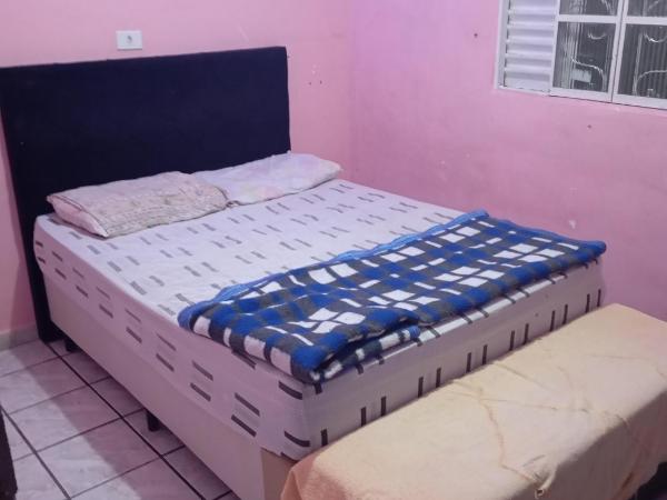 Hostel Bryan Tatuapé : photo 1 de la chambre chambre double standard avec salle de bains commune