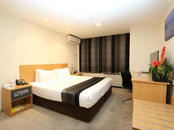 President Hotel Auckland : photo 1 de la chambre studio corporate avec lit king-size
